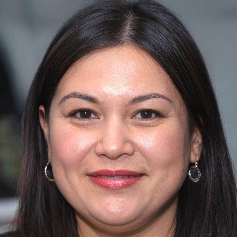 Lucía Herrera, consultora financiera especializada en pequeñas empresas